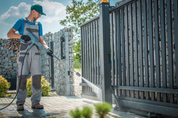 Best Animal Enclosure Cleaning  in Morgantown, PA